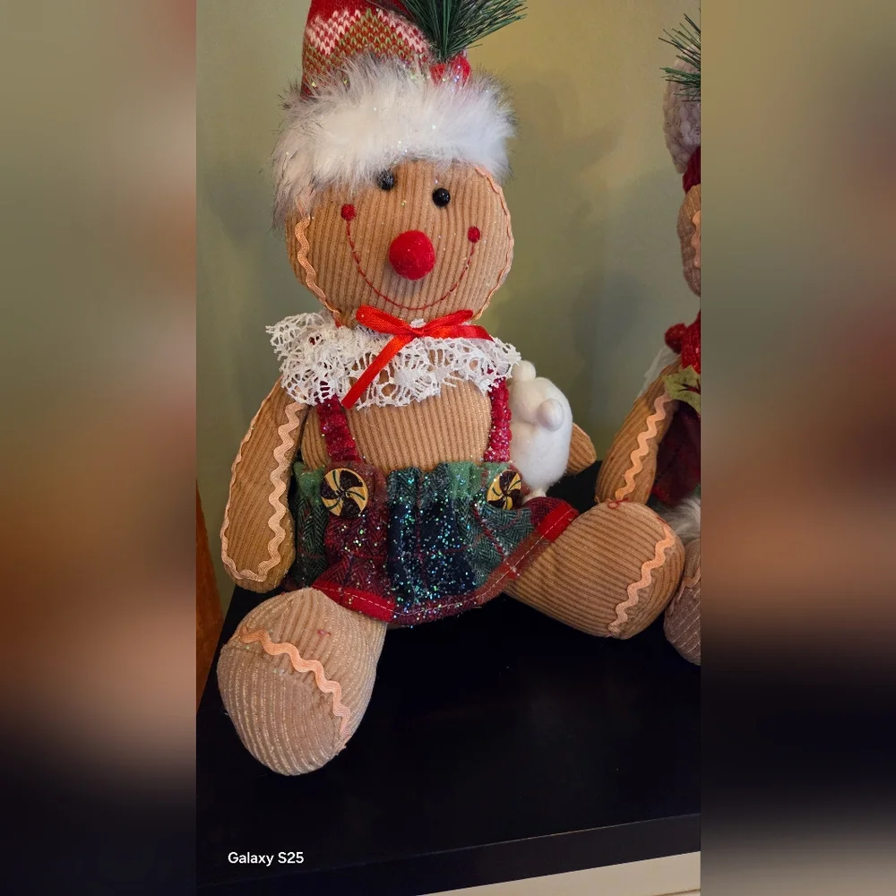 Lot of 2 Gingerbread Man & Woman Baker Chefs Shelf Sitter Christmas Plush NWT